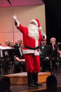 Santa directs "Sounds of Christmas". Thomas Hansen/The Sentinel