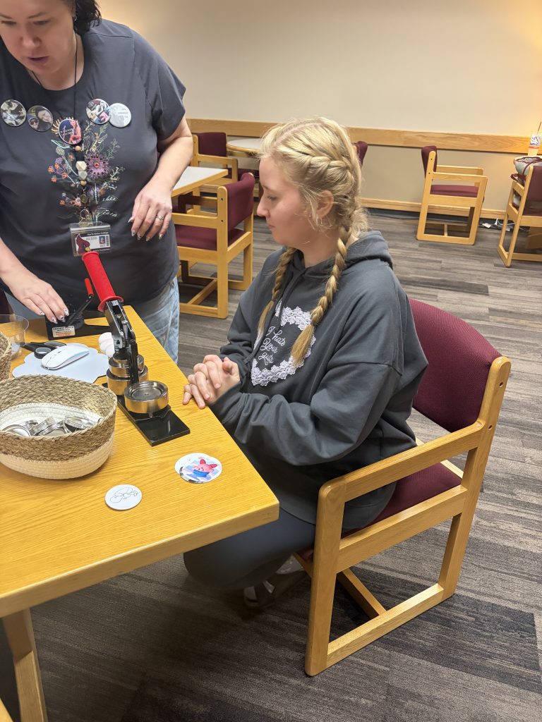 FUNbrary at Molstead Library-- Make & Take: Buttons